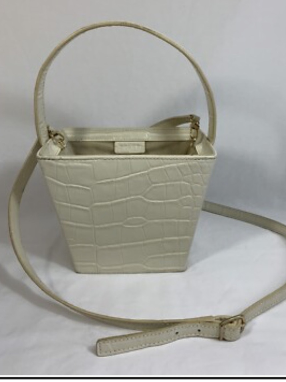 STAUD Cream Croc-Embossed BUCKET BAG